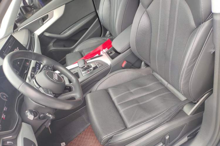 Used Audi A4L 2022 40 TFSI Luxury Dynamic Model Left Front Seat