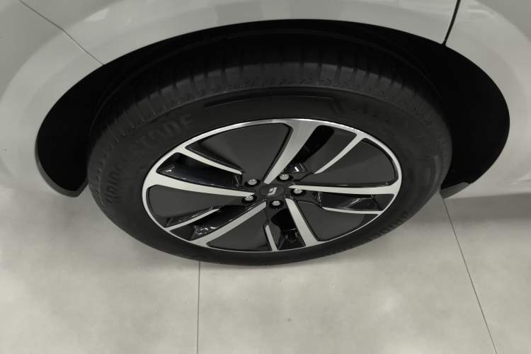 Used Li Auto L6 2024 Max Right Rear Wheel Hub