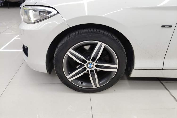 Used BMW 2 Series 2014 220i Sport Design Package
