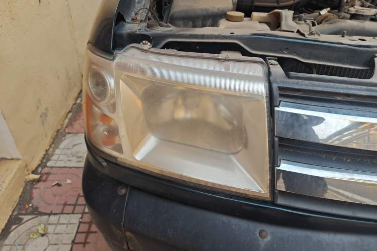 Used Dongfeng Ruichi 2010 2.4L Gasoline Two-Wheel Drive Standard Version ZG24
