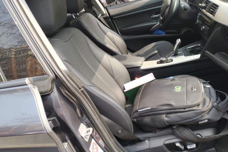 Used BMW 3 Series GT 2017 320i Sport Edition