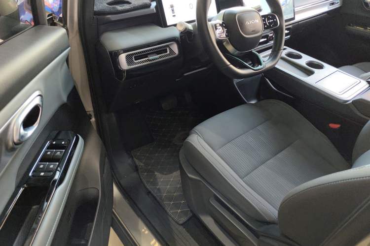 Used AION Y 2023 Plus 510 Enjoy Edition