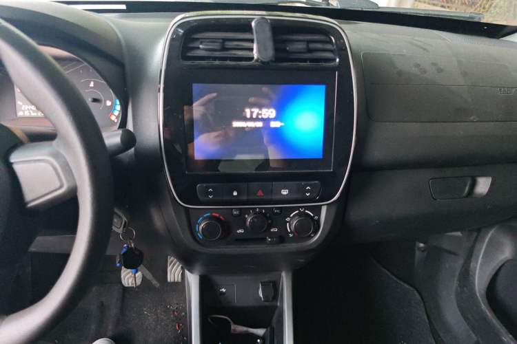 Used Venucia e30 2021 Elf Edition
