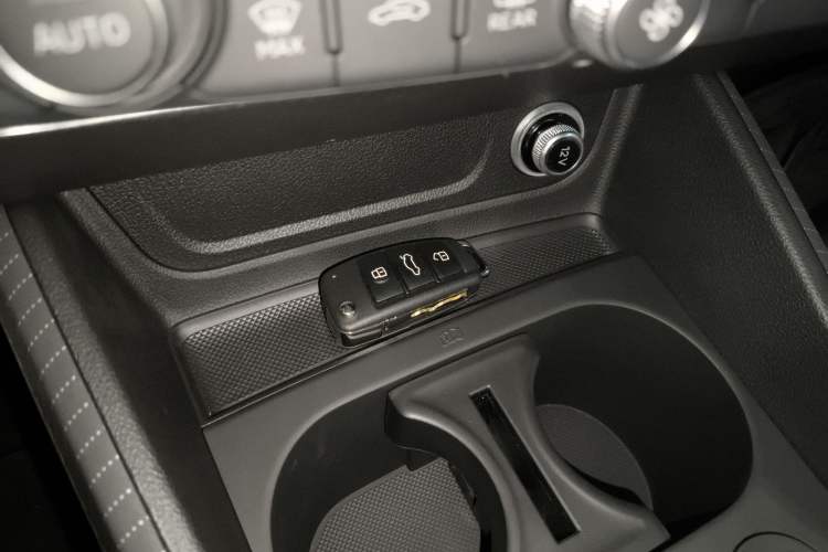 Used Audi Q2L 2025 35 TFSI Progressive Dynamic Edition
