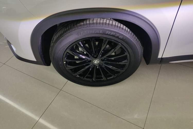 Used CHANGAN CS75 2026 Model PRO 1.5T DCT Prestige 7-Seater
