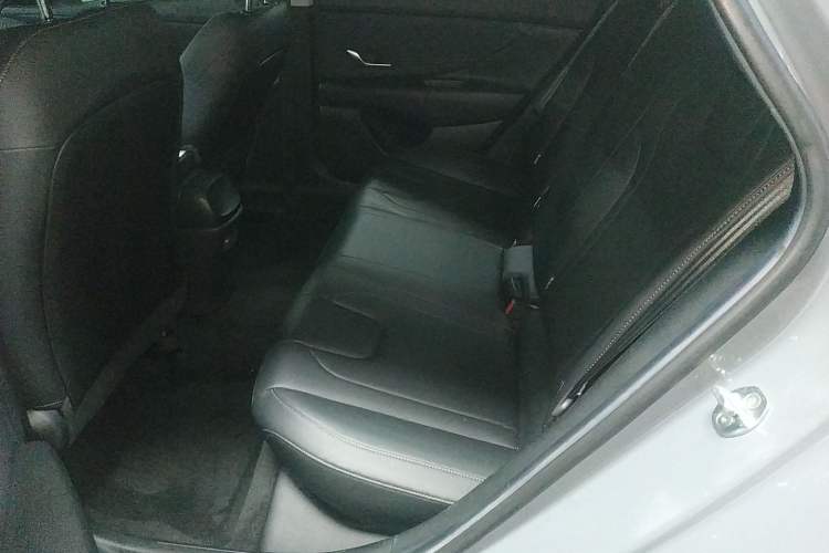 Used Hyundai Elantra 2021 1.5L CVT GLX Elite Edition Left Rear Seat