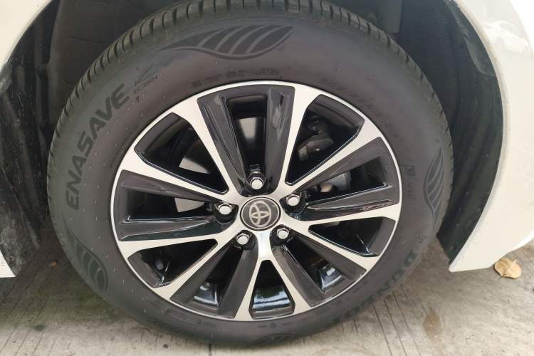 Used Toyota Levin 2024 Smart Electric Hybrid Dual-Engine 1.8L Luxury Edition