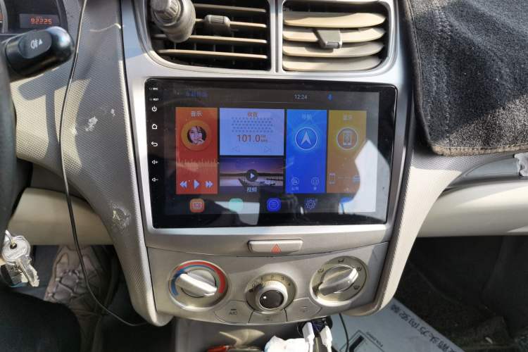 Used Chevrolet Sail 2013 Sedan 1.2L Manual Fashion Edition