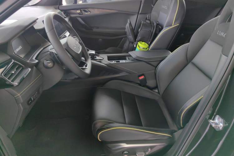 Used Lynk & Co 06 2023 Remix 1.5T Hero Left Front Seat