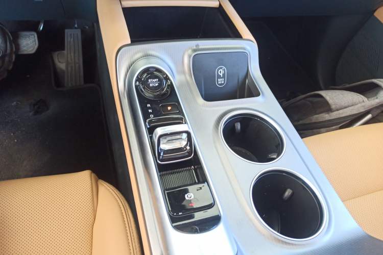 Used GAC Trumpchi E8 New Energy 2024 150km MAX Gear Lever