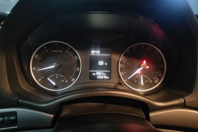 Used Skoda Octavia 2010 1.6L Manual Eado Edition
