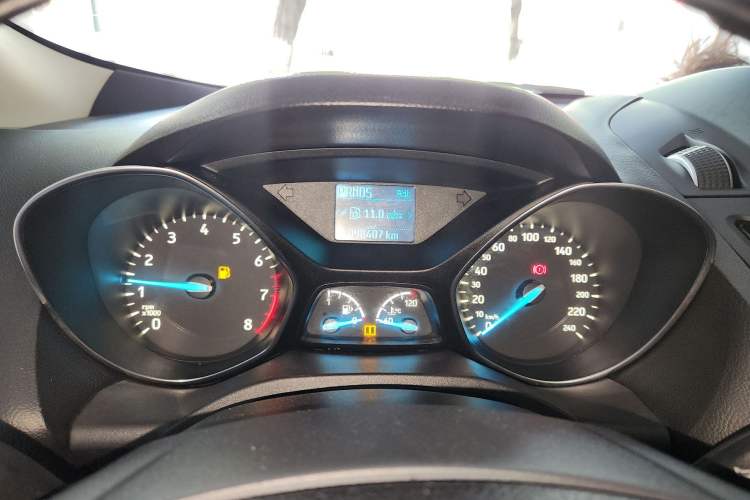 Used Ford Kuga 2018 EcoBoost 180 Two-Wheel-Drive Platinum Edition
