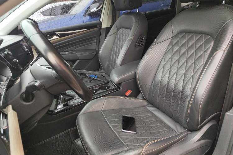 Used Volkswagen Passat New Energy 2019 430 PHEV Hybrid Luxury Edition Left Front Seat