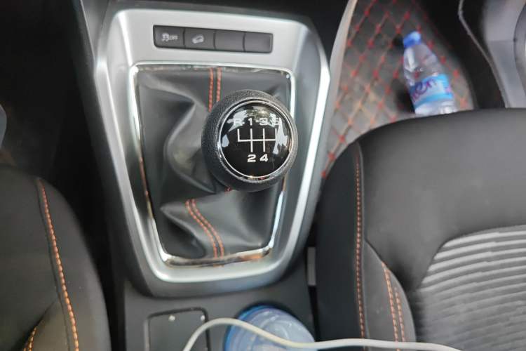 Used Roewe RX3 2021 PRO 1.6L Manual Flagship Model