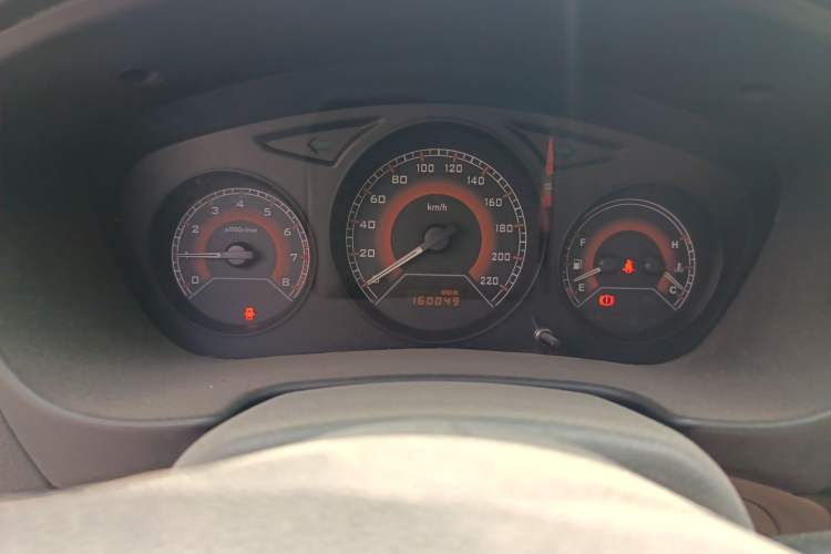 Used Soueast V3 Lingyue 2014 1.5L Manual Smart Edition