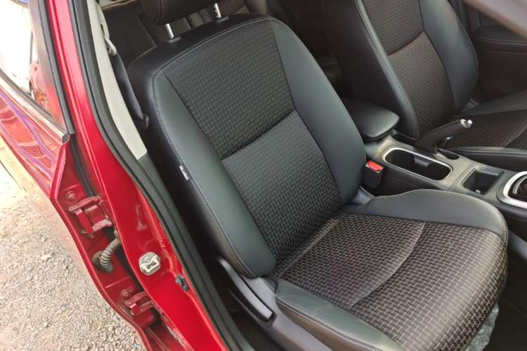 Used Nissan Tiida 2020 1.6L CVT Smart Drive Edition Right Front Seat