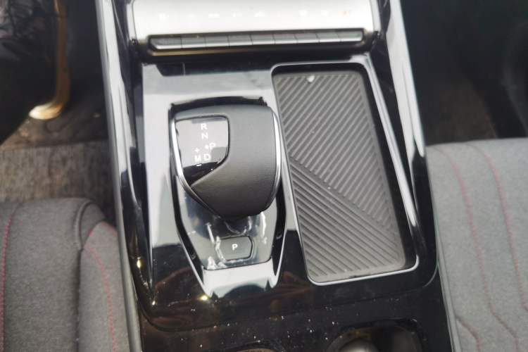 Used JETOUR Dashing 2025 1.5T DCT Elite Edition
