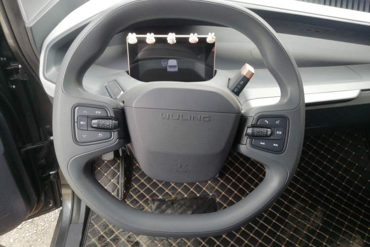 Used Wuling NAMMIEV 2021 Playful Model – High-Power Version
