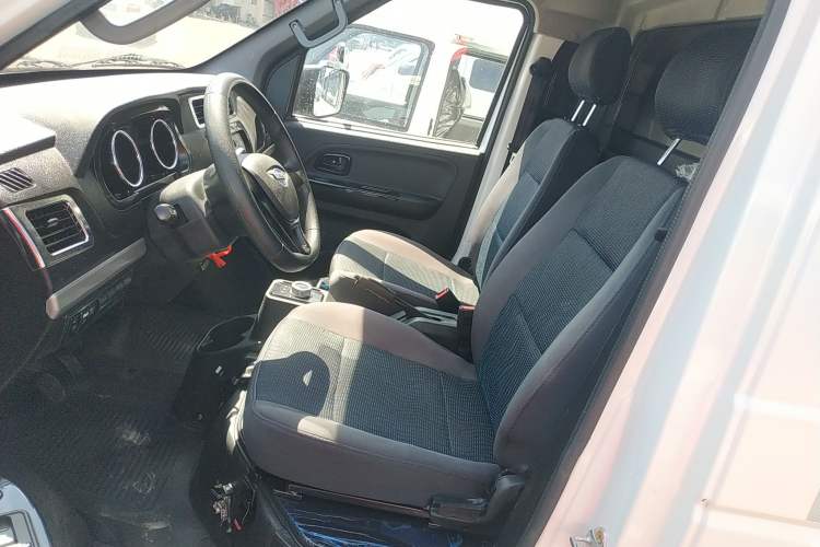 Used Foton Skyworth EV6 2023 Fast and Slow Charging Version
