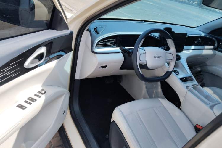 Used Geely Galaxy Geome 2025 410 km Free Version Driver Seat