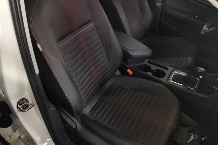 Used Volkswagen Lavida 2023 200TSI DSG Starry Full-Comfort Edition
