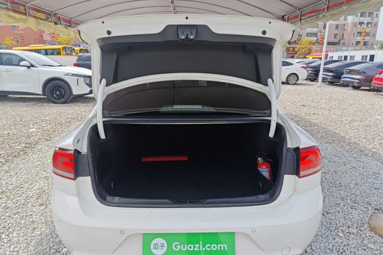 Used Volkswagen Lamando 2018 280TSI DSG Comfort Edition
