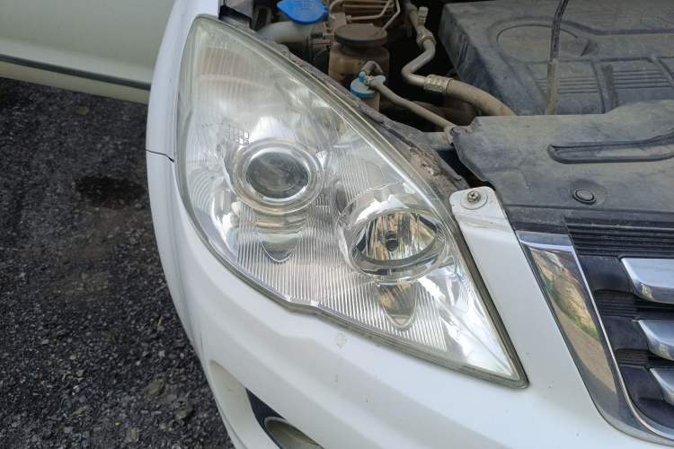 Used Haval H6 2011 2.0L Manual Two-Wheel Drive Urban Version Right Front Headlight