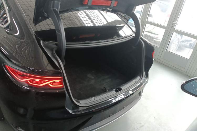 Used BYD Han 2025 EV 605KM Prestige Model
