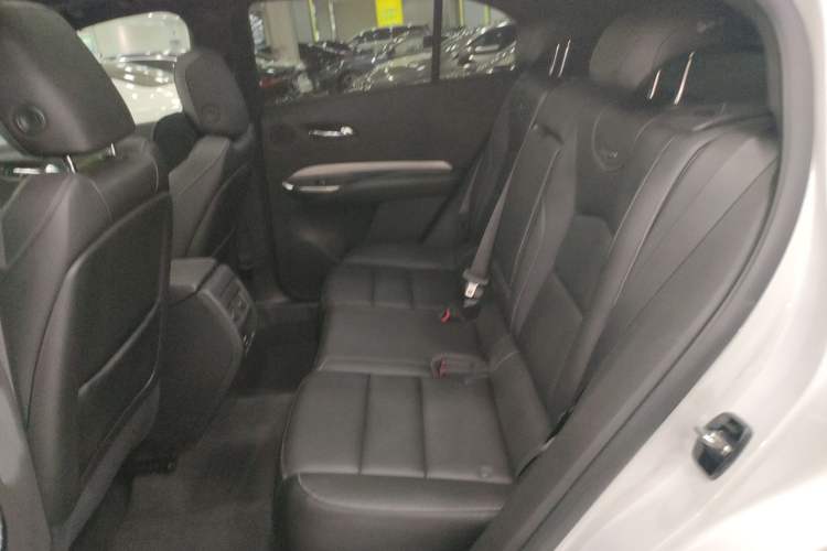 Used Cadillac XT4 2018 28T Two-Wheel Drive Leading Version