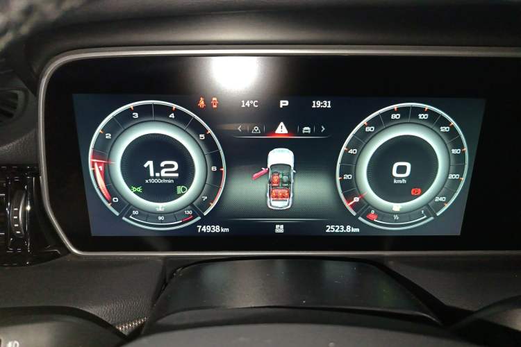 Used Hongqi HS5 2022 Revised Version 2.0T Smart Connect Flagship Edition
