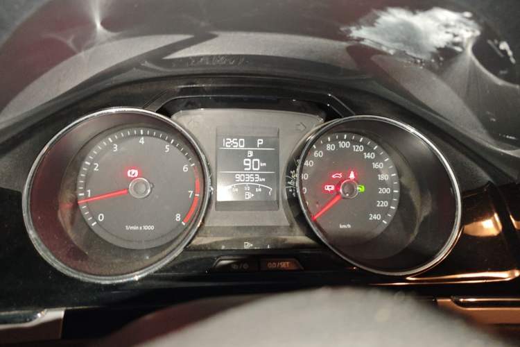 Used Volkswagen Bora 2014 1.6L Automatic Comfort Model

