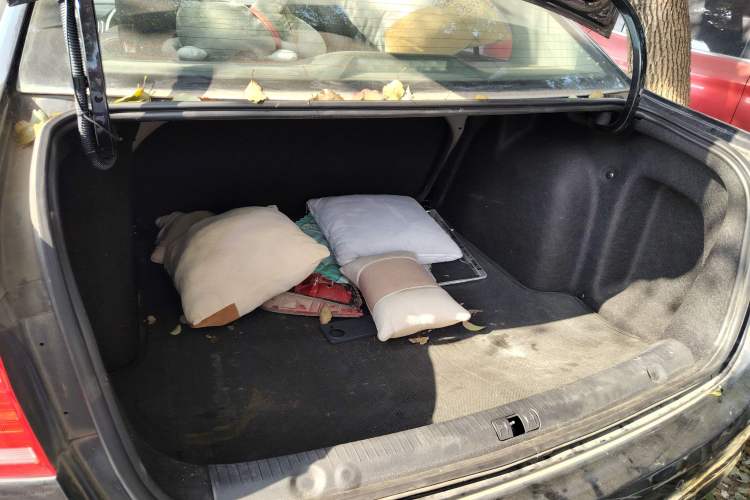 Used Volkswagen Lavida 2015 1.6L Manual Fashion Edition
