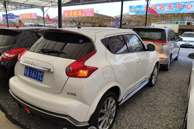 Used Infiniti ESQ 2014 1.6L Spontaneous Edition Exterior 5