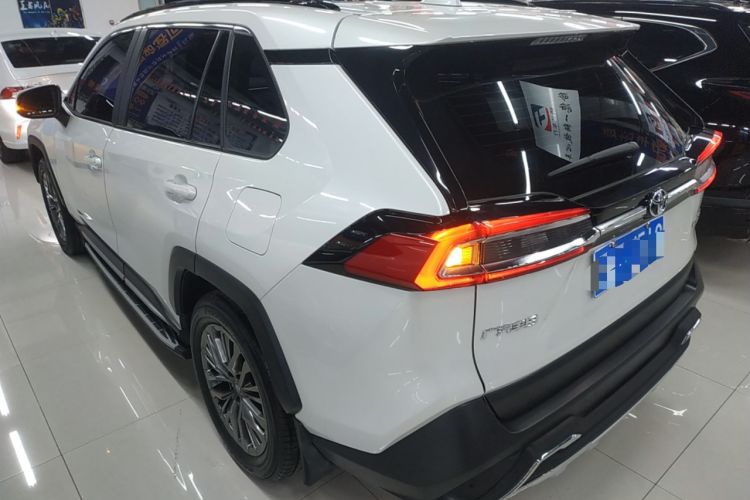 Used Toyota Wildlander 2022 2.0L CVT Two-Wheel Drive Luxury PLUS Edition