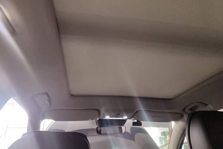 Used Hongqi HS5 2022 Revised Version 2.0T Smart Connect Flagship Edition