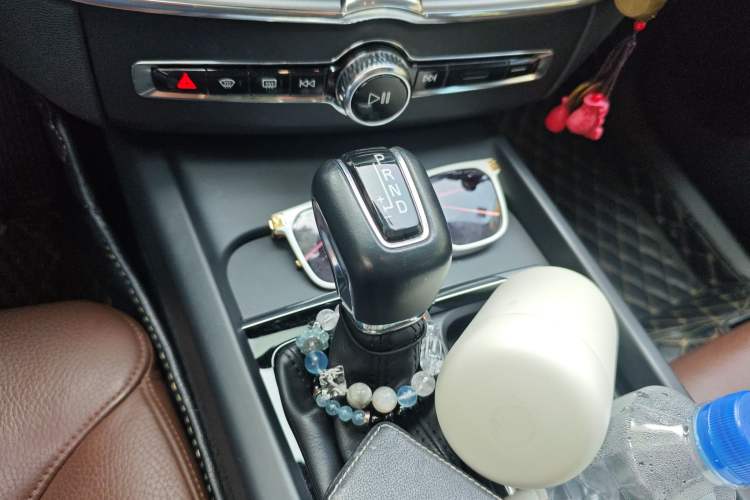 Used Volvo XC60 2019 T5 4x4 Smart Edition China V Standard