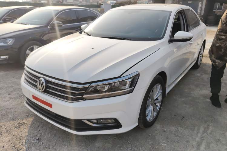 Used Volkswagen Passat 2016 330TSI DSG Luxury Edition