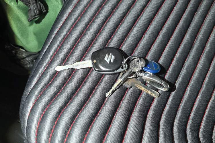 Used Suzuki Jimny 2012 1.3 AT JLX Navigation Edition
