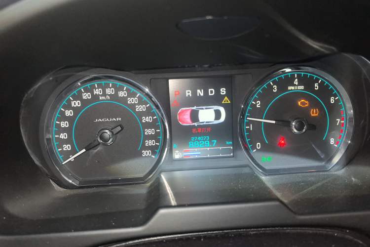 Used Jaguar XF 2015 XF 2.0T Prestige Edition
