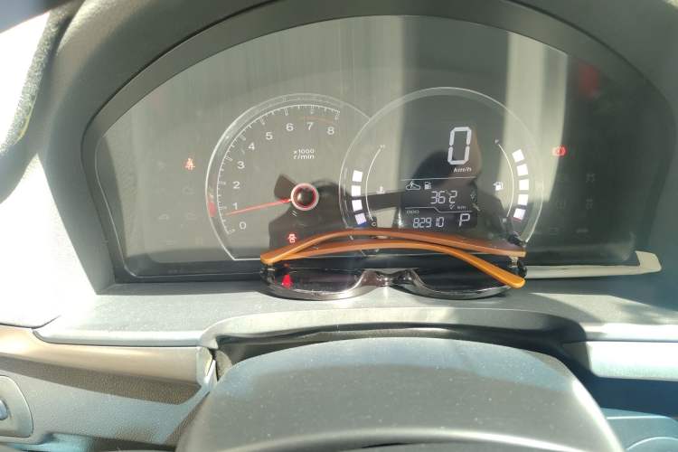 Used Roewe 350 2014 1.5L Automatic Xunda Edition
