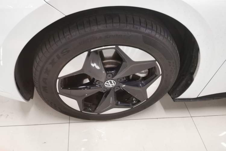 Used Volkswagen ID.3 2025 Revised Version Smart Edition Outstanding Grade Left Front Wheel Hub