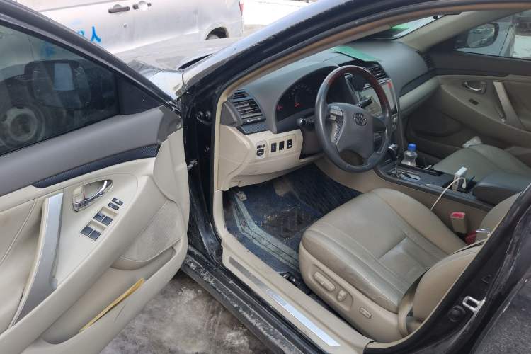 Used Toyota Camry 2013 200G Classic Luxury Edition