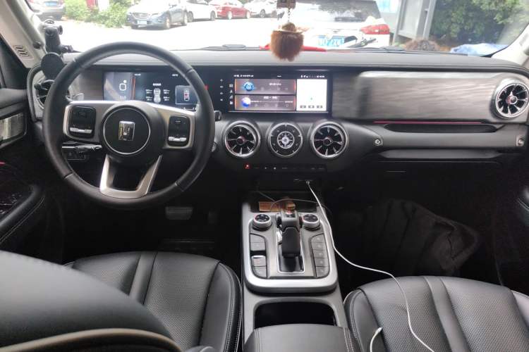 Used Tank 300 2023 2.0T Iron Rider 02 Center Console