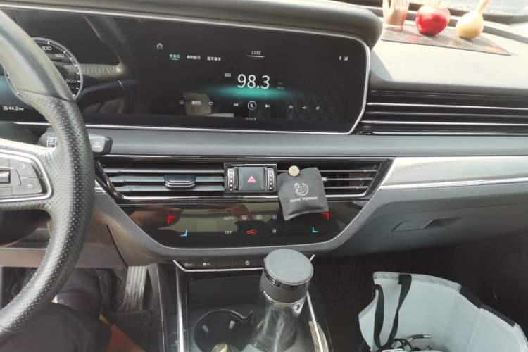 Used Hongqi HS5 2019 2.0T Smart Connect Flagship All-Wheel-Drive Version
