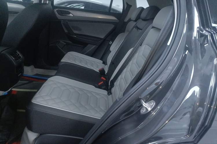 Used Volkswagen Tayron 2024 380TSI Four-Wheel Drive R-Line High-Energy Version
