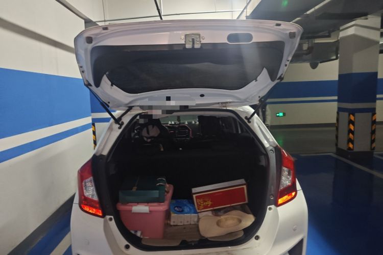 Used Honda Fit 2016 1.5L LXS CVT Comfort Sunroof Version
