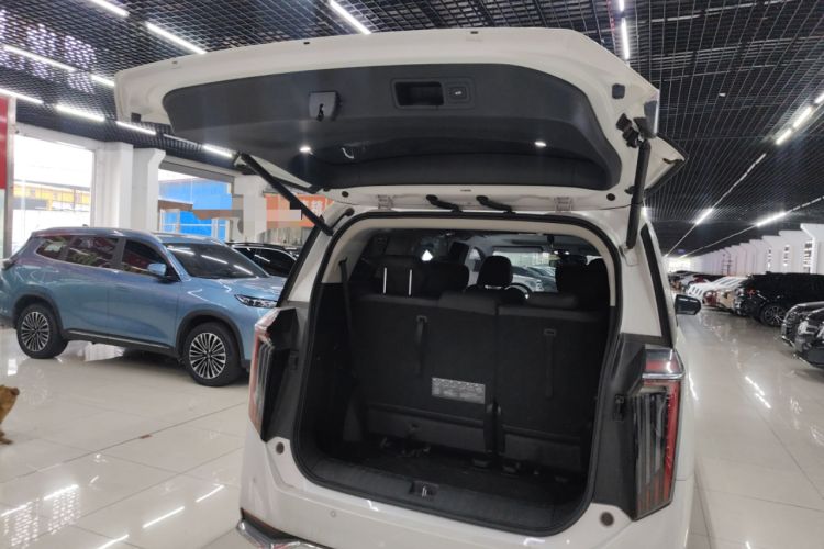 Used GAC Trumpchi M8 2024 Master Series 400T Prestige Edition
