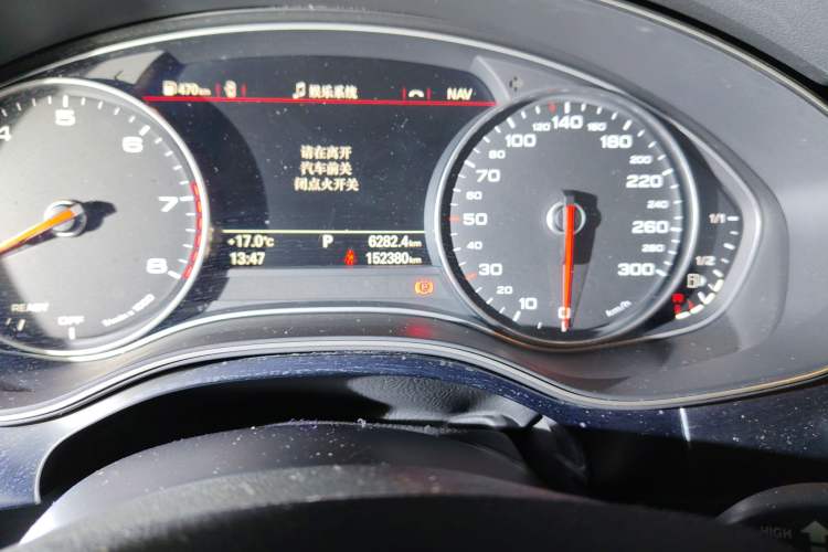 Used Audi A6L 2018 30th Anniversary Edition 35 TFSI Fashion Model
