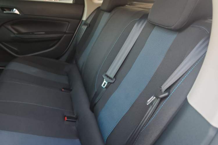 Used Peugeot 308 2019 230THP Automatic Luxury Edition China VI Standard