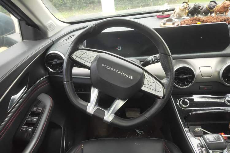 Used FORTHING T5 EVO 2021 1.5TD DCT Diamond Edition